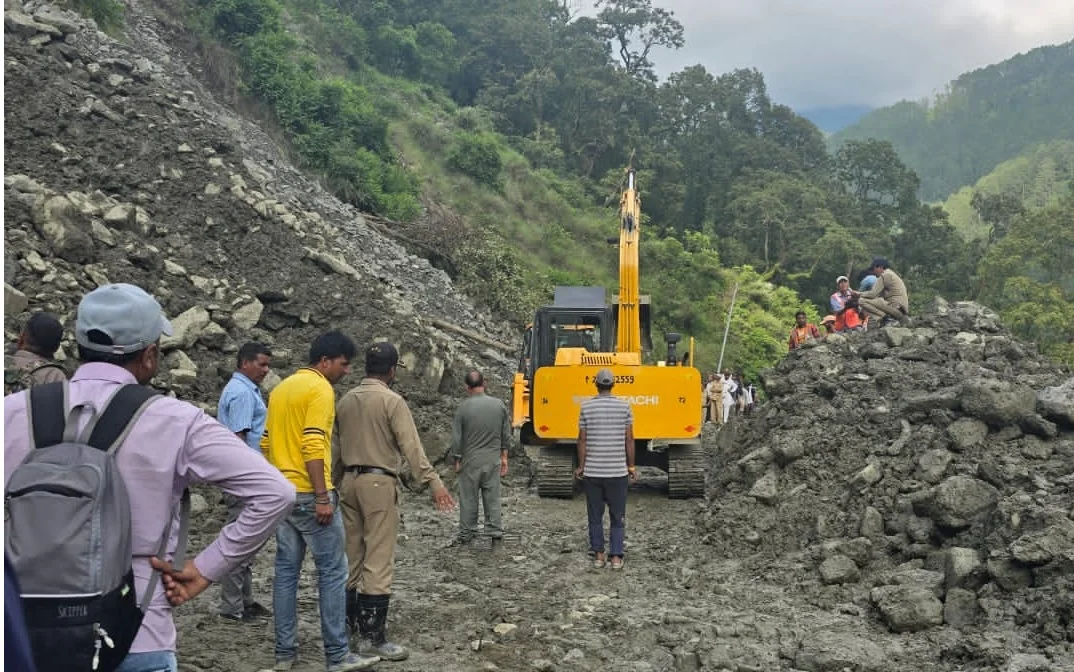 BRO की कड़ी मशक्कत के द्वारा खुला Gangotri NH