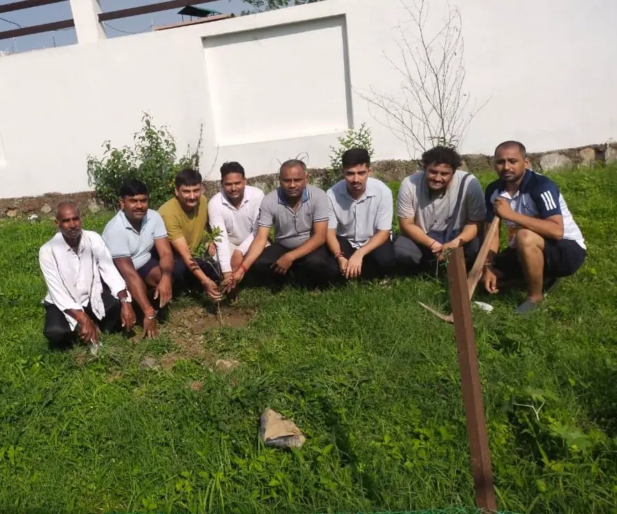 RSS द्वारा हरेला पर्व पर Planting